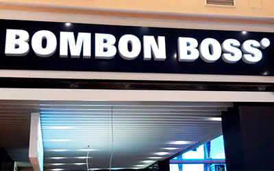 cafeteria bombom boss